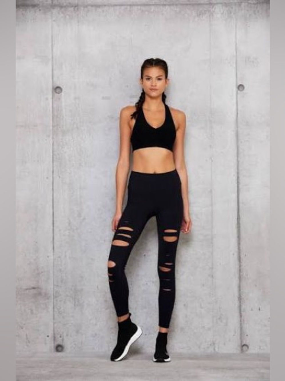 Alo Yoga Ripped Warrior Black Leggings - Picture 4 of 4